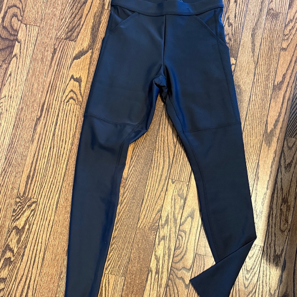 Alo brand new without tags black High-Rise Performance Leggings